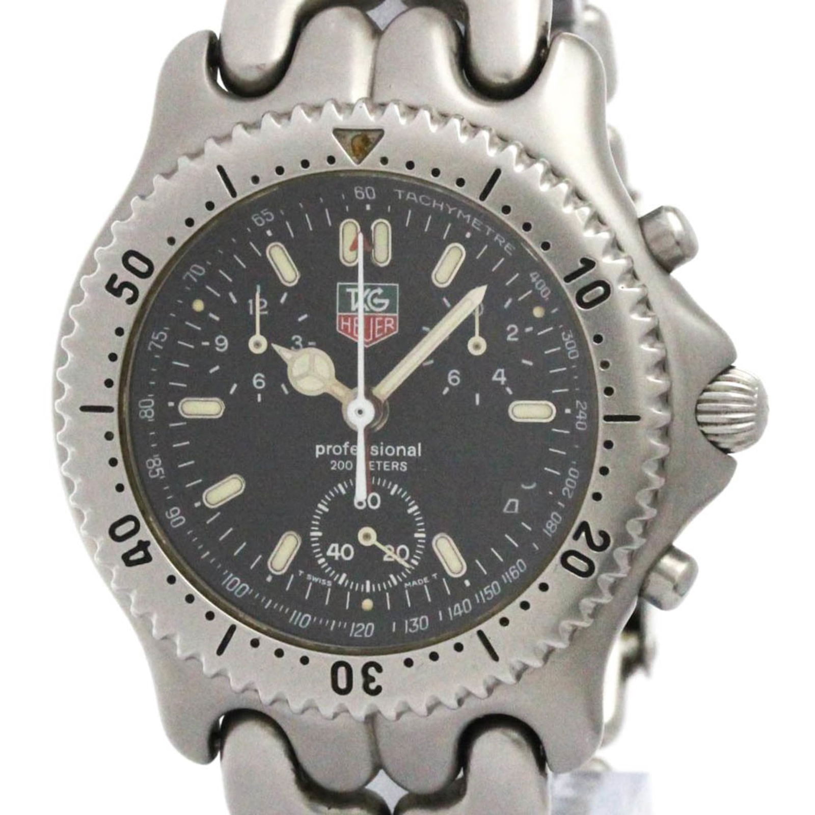 Wristwatch Tag Heuer: Wristwatch Tag Heuer This listing features Wristwatch Tag Heuer. Item specifics are provided below. Item Specifics: Brand: Tag Heuer Type: Wristwatch Style: Sport Gender: Men Material (Case): Stainles