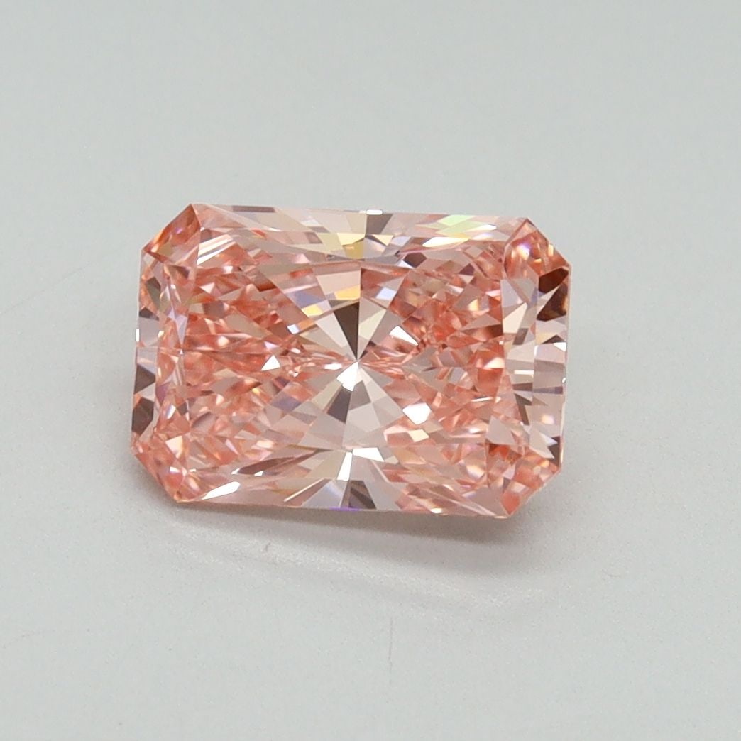 Loose Lab Diamond - IGI Radiant 1.53ct Fancy Vivid Pink VVS2: Loose Lab Diamond - IGI Radiant 1.53ct Fancy Vivid Pink VVS2 This listing features Loose Lab Diamond - IGI Radiant 1.53ct Fancy Vivid Pink VVS2. Item specifics are provided below. Item Specifics: Sour