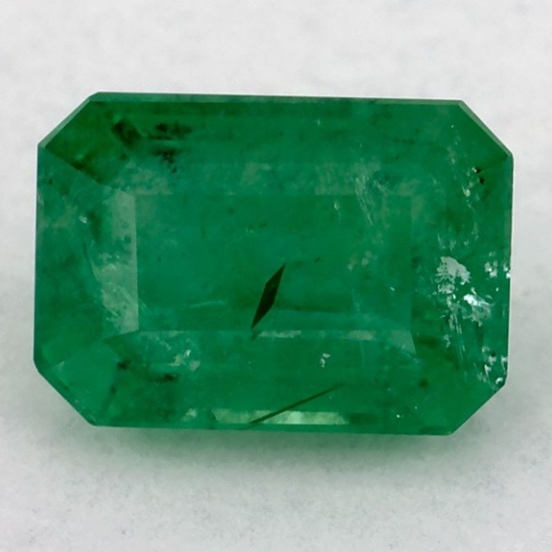 Loose Emerald Gemstone - Octagonal 1.95ct Green SI: Loose Emerald Gemstone - Octagonal 1.95ct Green SI This listing features Loose Emerald Gemstone - Octagonal 1.95ct Green SI. Item specifics are provided below. Item Specifics: Type: Emerald Carat: 1.9