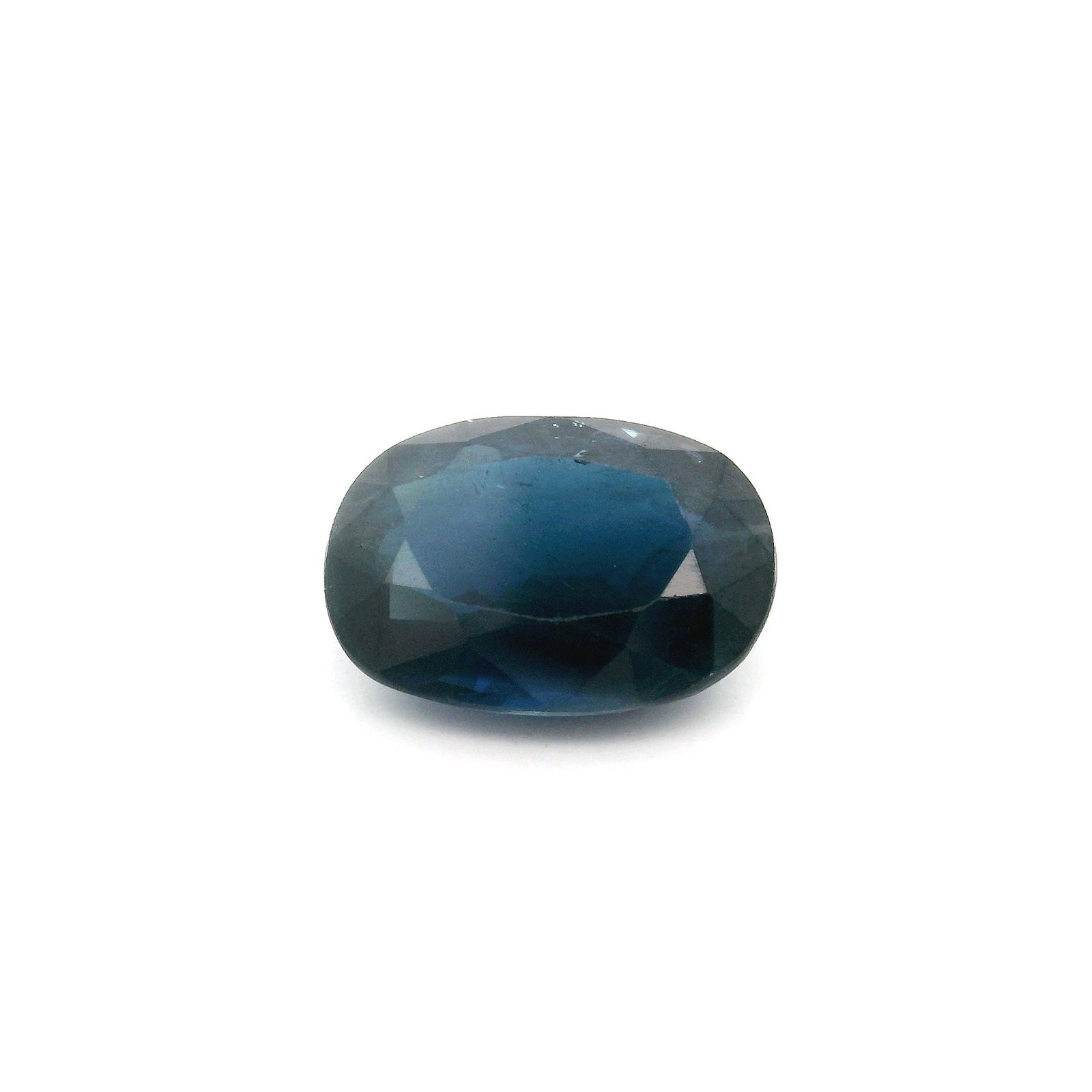 Loose Sapphire Gemstone - GSI Oval 3.45ct Blue MI: Loose Sapphire Gemstone - GSI Oval 3.45ct Blue MI This listing features Loose Sapphire Gemstone - GSI Oval 3.45ct Blue MI. Item specifics are provided below. Item Specifics: Type: Sapphire Carat: 3.45