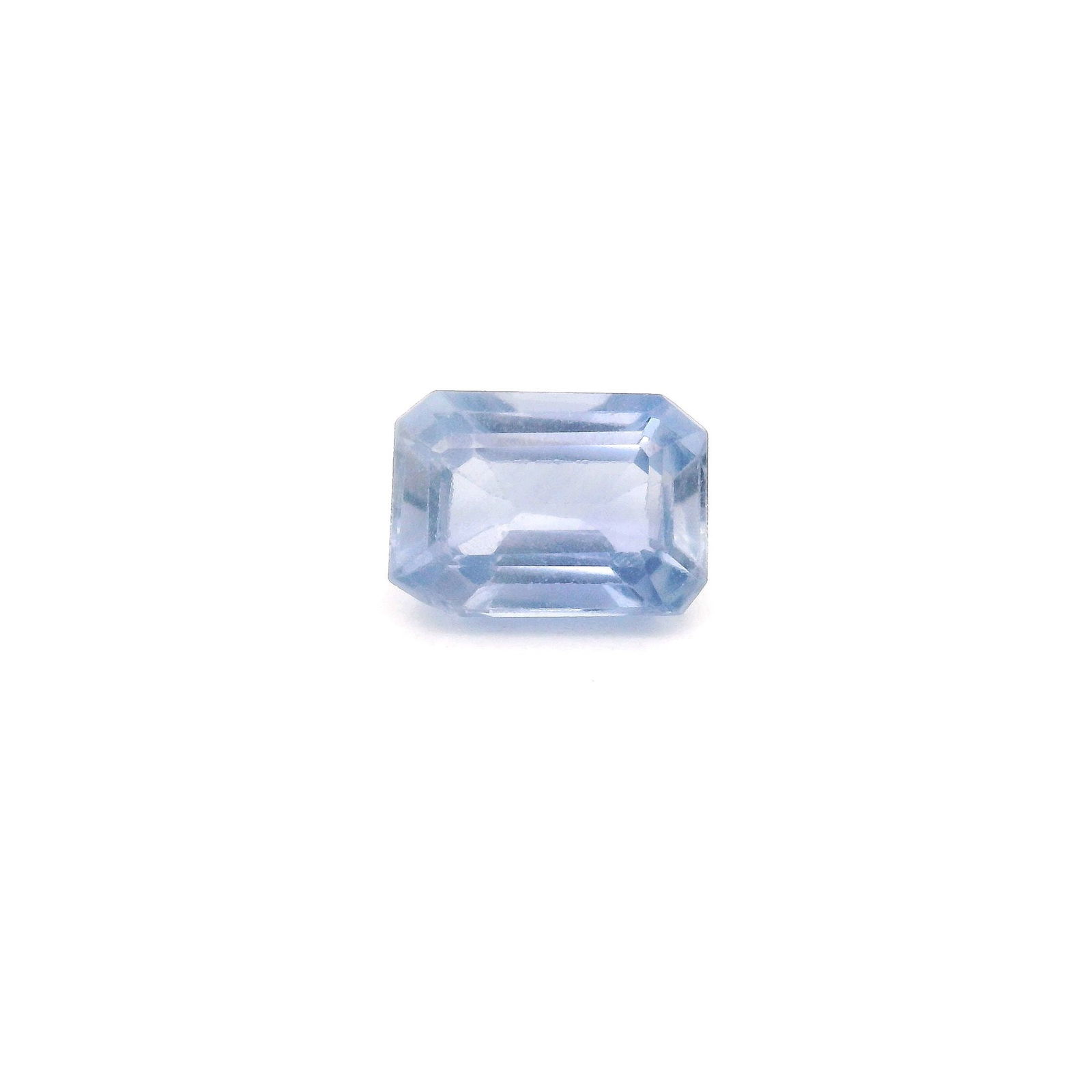 Loose Sapphire Gemstone - GSI Octagonal 1.52ct Blue EC: Loose Sapphire Gemstone - GSI Octagonal 1.52ct Blue EC This listing features Loose Sapphire Gemstone - GSI Octagonal 1.52ct Blue EC. Item specifics are provided below. Item Specifics: Type: Sapphire C