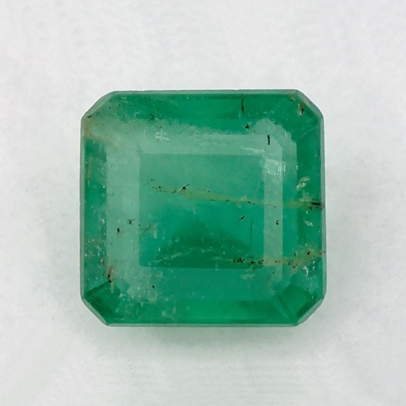 Loose Emerald Gemstone - Octagonal 1.81ct Green SI: Loose Emerald Gemstone - Octagonal 1.81ct Green SI This listing features Loose Emerald Gemstone - Octagonal 1.81ct Green SI. Item specifics are provided below. Item Specifics: Type: Emerald Carat: 1.8