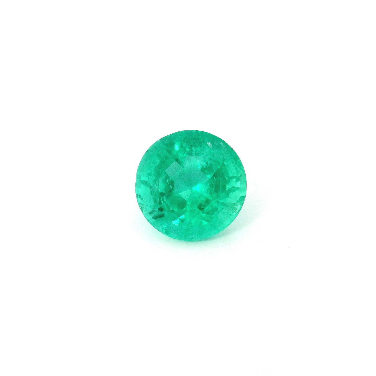 Loose Emerald Gemstone - GSI Round 1.45ct Green SI: Loose Emerald Gemstone - GSI Round 1.45ct Green SI This listing features Loose Emerald Gemstone - GSI Round 1.45ct Green SI. Item specifics are provided below. Item Specifics: Type: Emerald Carat: 1.4