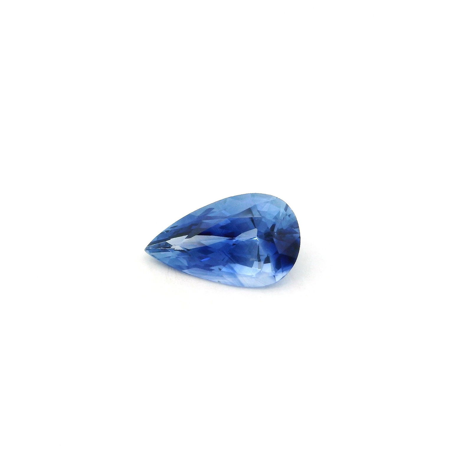 Loose Sapphire Gemstone - GSI Pear 1.07ct Blue EC: Loose Sapphire Gemstone - GSI Pear 1.07ct Blue EC This listing features Loose Sapphire Gemstone - GSI Pear 1.07ct Blue EC. Item specifics are provided below. Item Specifics: Type: Sapphire Carat: