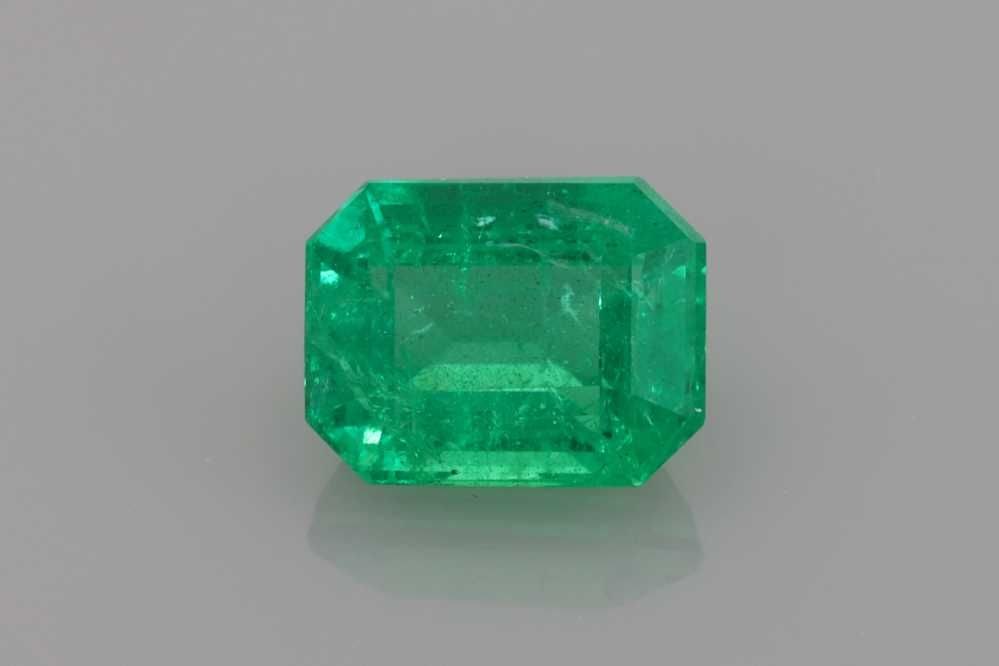 Loose Emerald Gemstone - Emerald 2.64ct Green SI (1 of 1)