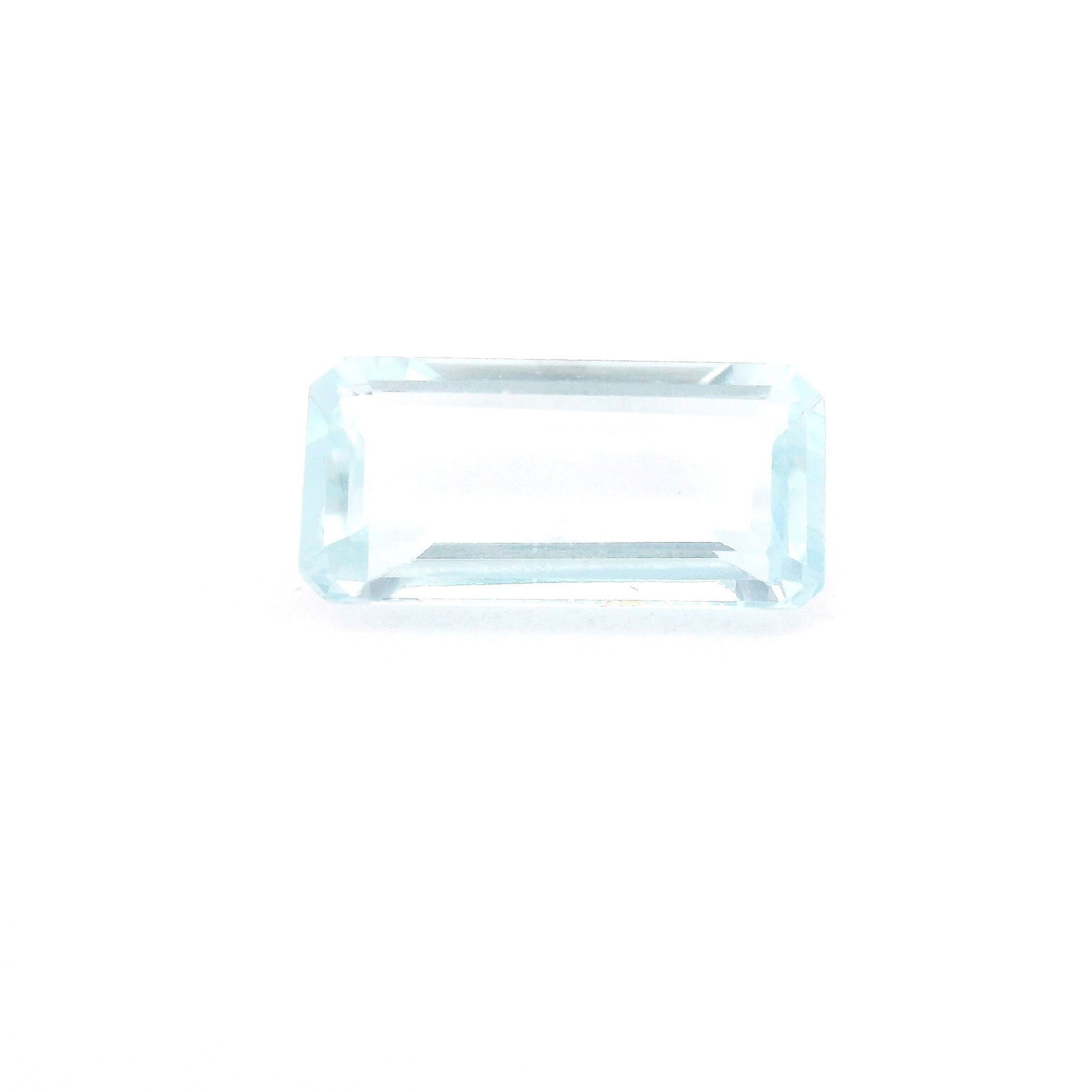 Loose Aquamarine Gemstone - Octagonal 2.08ct Blue SI: Loose Aquamarine Gemstone - Octagonal 2.08ct Blue SI This listing features Loose Aquamarine Gemstone - Octagonal 2.08ct Blue SI. Item specifics are provided below. Item Specifics: Type: Aquamarine