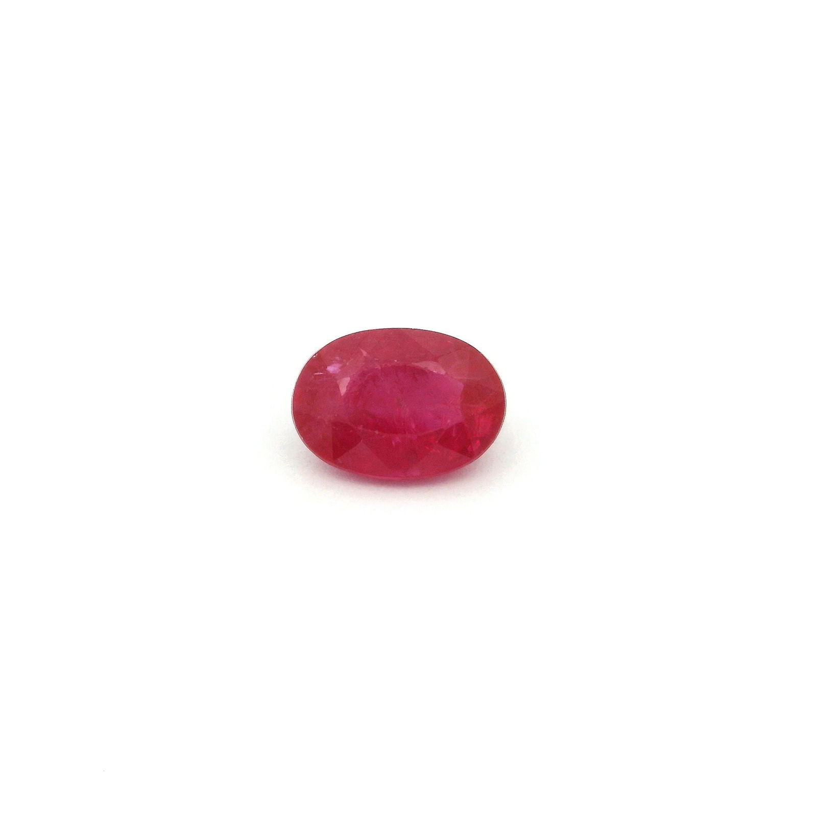 Loose Ruby Gemstone - GSI Oval 1.07ct Red SI: Loose Ruby Gemstone - GSI Oval 1.07ct Red SI This listing features Loose Ruby Gemstone - GSI Oval 1.07ct Red SI. Item specifics are provided below. Item Specifics: Type: Ruby Carat: 1.07 Cut: