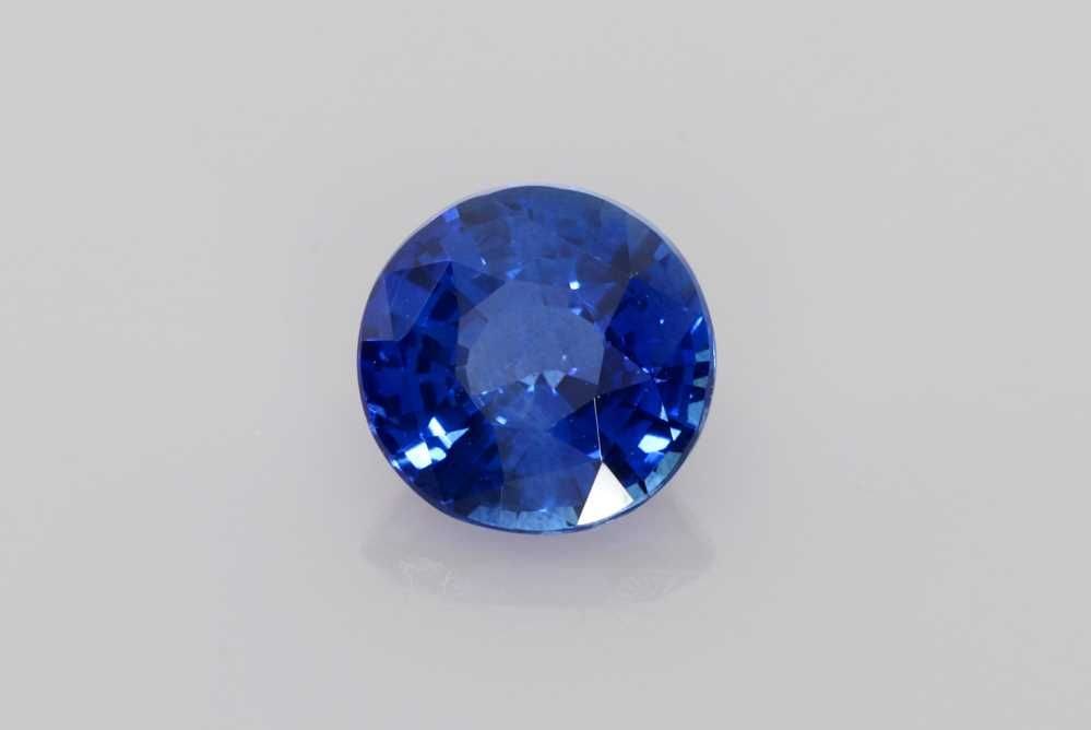 Loose Sapphire Gemstone - Round 2.09ct Blue SI: Loose Sapphire Gemstone - Round 2.09ct Blue SI This listing features Loose Sapphire Gemstone - Round 2.09ct Blue SI. Item specifics are provided below. Item Specifics: Type: Sapphire Carat: 2.09 Cut: