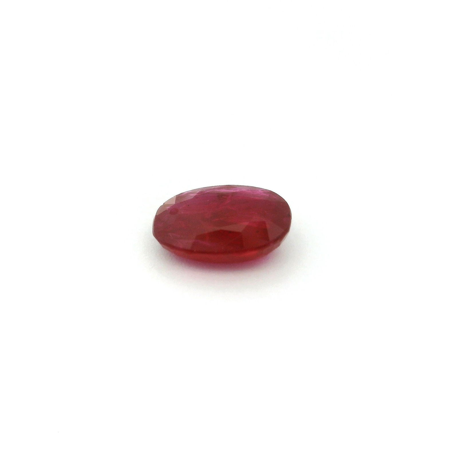 Loose Ruby Gemstone - GSI Oval 1.36ct Red MI (1 of 1)