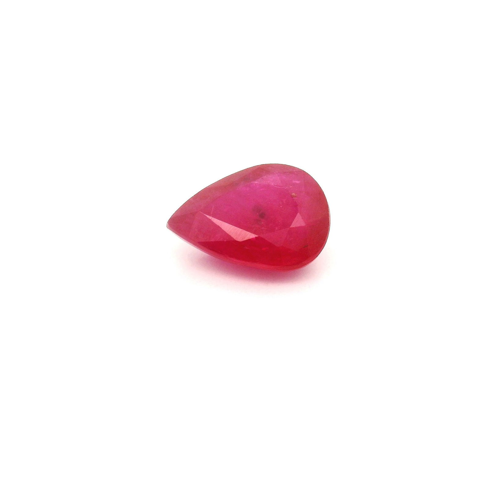 Loose Ruby Gemstone - GSI Pear 1.58ct Red MI: Loose Ruby Gemstone - GSI Pear 1.58ct Red MI This listing features Loose Ruby Gemstone - GSI Pear 1.58ct Red MI. Item specifics are provided below. Item Specifics: Type: Ruby Carat: 1.58 Cut: Faceted