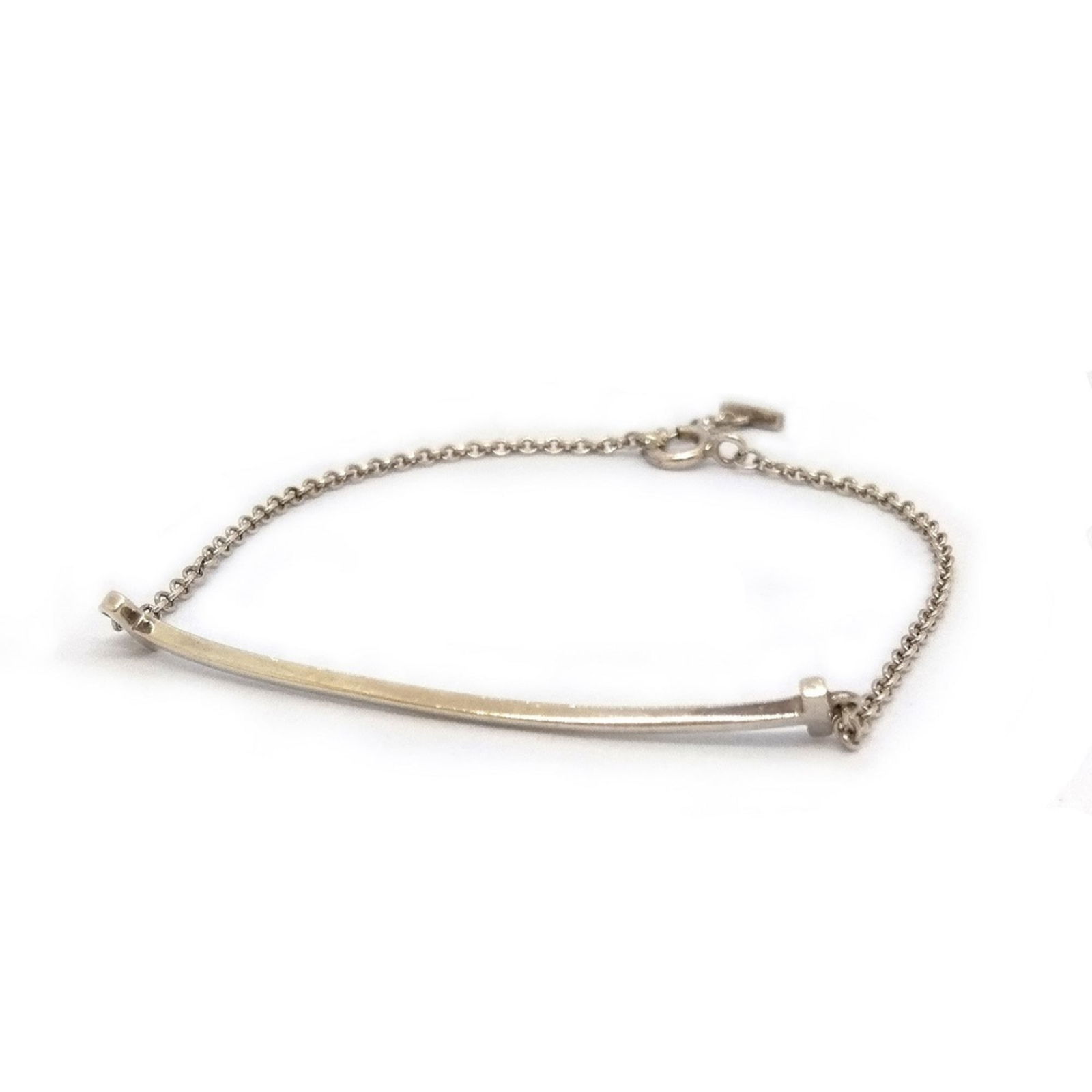 925 Tiffany Charm Bracelet Silver: 925 Tiffany Charm Bracelet Silver This listing features 925 Tiffany Charm Bracelet Silver. Item specifics are provided below. Item Specifics: Brand: Tiffany Type: Charm Bracelet Gender: Women