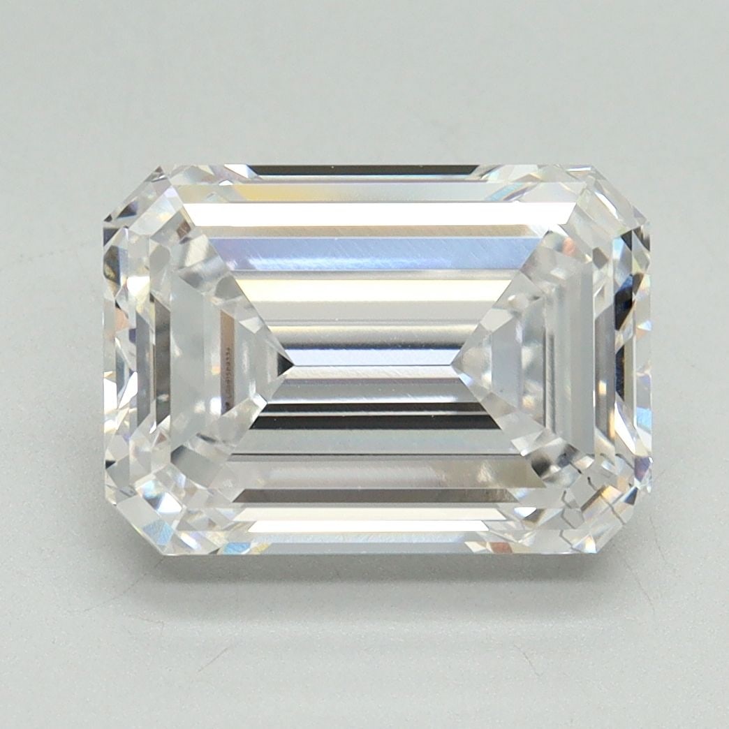 Loose Lab Diamond - IGI Emerald 4.04ct D VS1: Loose Lab Diamond - IGI Emerald 4.04ct D VS1 This listing features Loose Lab Diamond - IGI Emerald 4.04ct D VS1. Item specifics are provided below. Item Specifics: Source: This Is A Real Diamond Grown