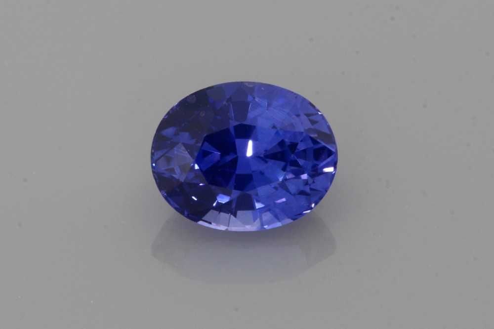 Loose Sapphire Gemstone - Oval 1.93ct Purple EC: Loose Sapphire Gemstone - Oval 1.93ct Purple EC This listing features Loose Sapphire Gemstone - Oval 1.93ct Purple EC. Item specifics are provided below. Item Specifics: Type: Sapphire Carat: 1.93 Cut
