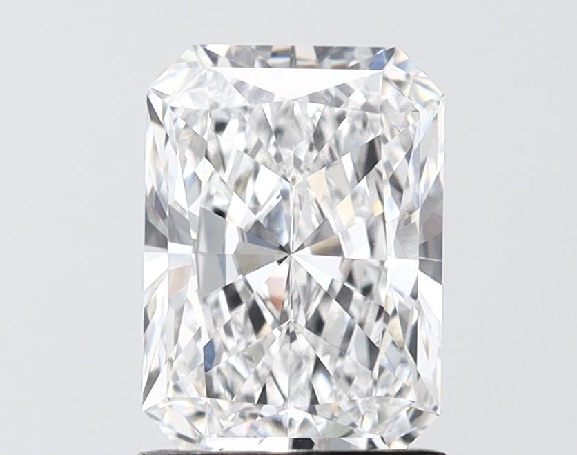 Loose Lab Diamond - IGI Radiant 1.94ct D VVS2: Loose Lab Diamond - IGI Radiant 1.94ct D VVS2 This listing features Loose Lab Diamond - IGI Radiant 1.94ct D VVS2. Item specifics are provided below. Item Specifics: Source: This Is A Real Diamond Gro