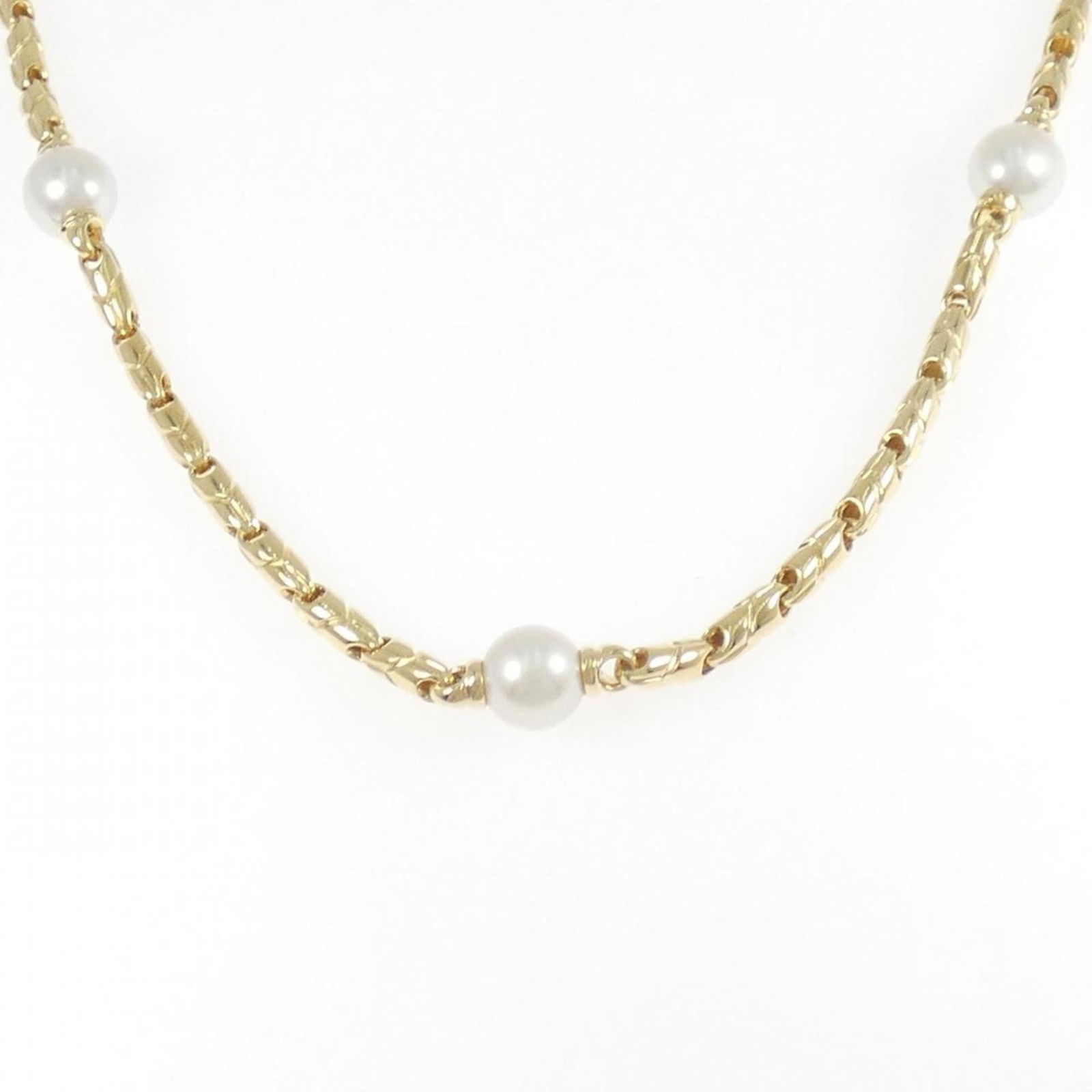 Necklace Bvlgari (1 of 5)