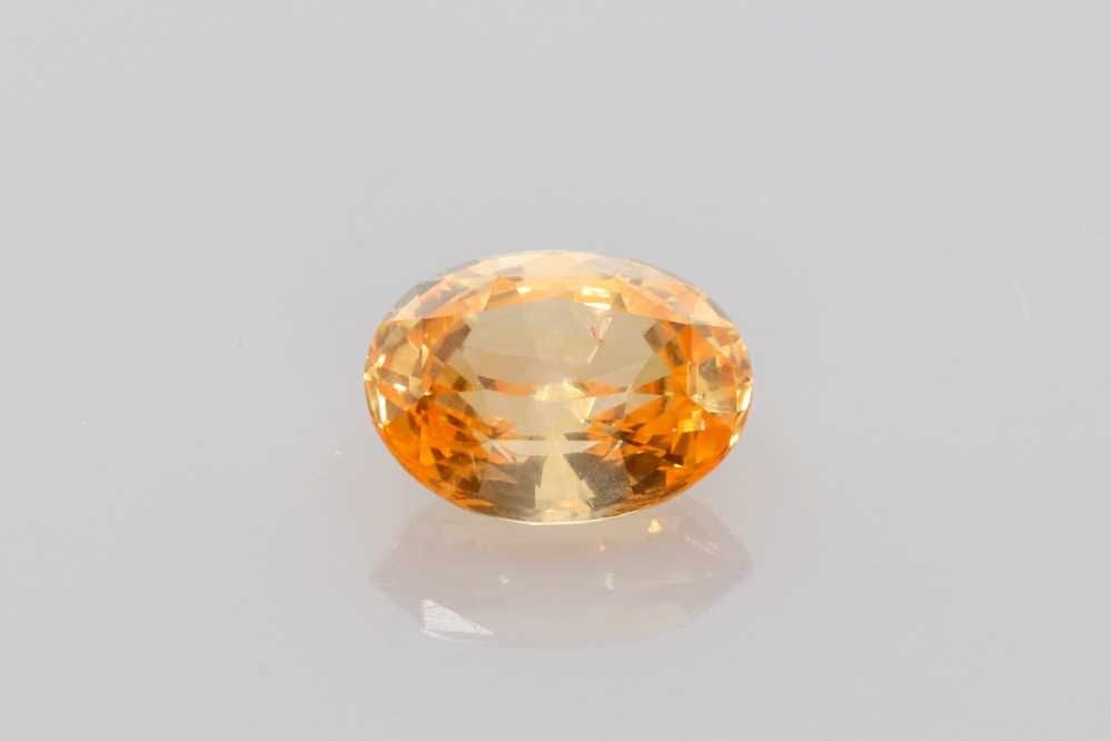 Loose Sapphire Gemstone - Oval 1.67ct Orange EC: Loose Sapphire Gemstone - Oval 1.67ct Orange EC This listing features Loose Sapphire Gemstone - Oval 1.67ct Orange EC. Item specifics are provided below. Item Specifics: Type: Sapphire Carat: 1.67