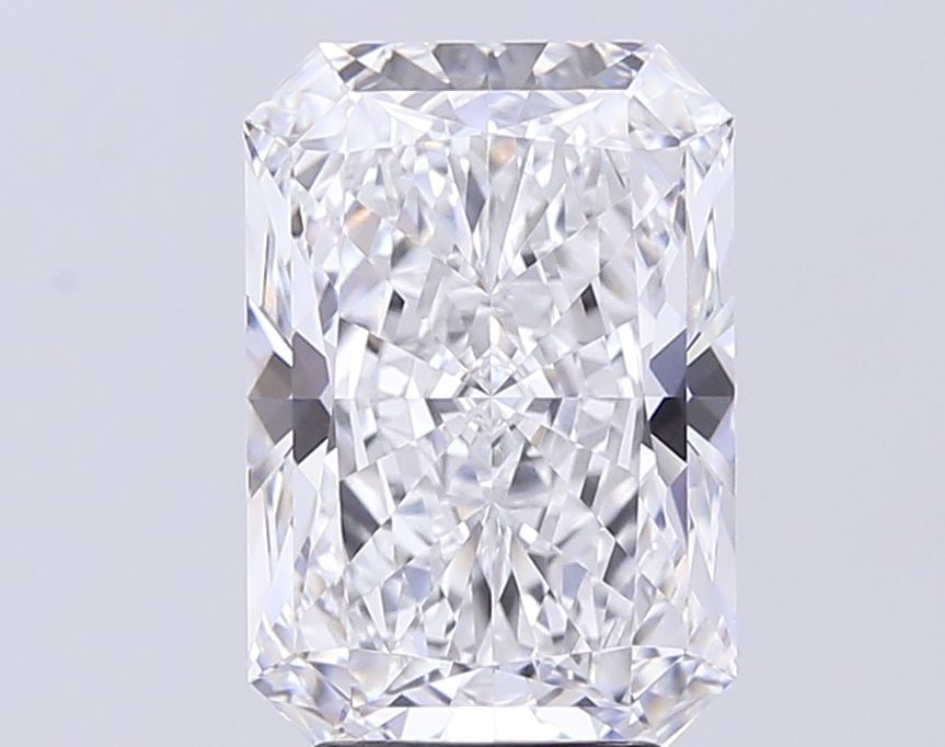 Loose Lab Diamond - GIA Radiant 4.57ct E VVS1: Loose Lab Diamond - GIA Radiant 4.57ct E VVS1 This listing features Loose Lab Diamond - GIA Radiant 4.57ct E VVS1. Item specifics are provided below. Item Specifics: Source: This Is A Real Diamond