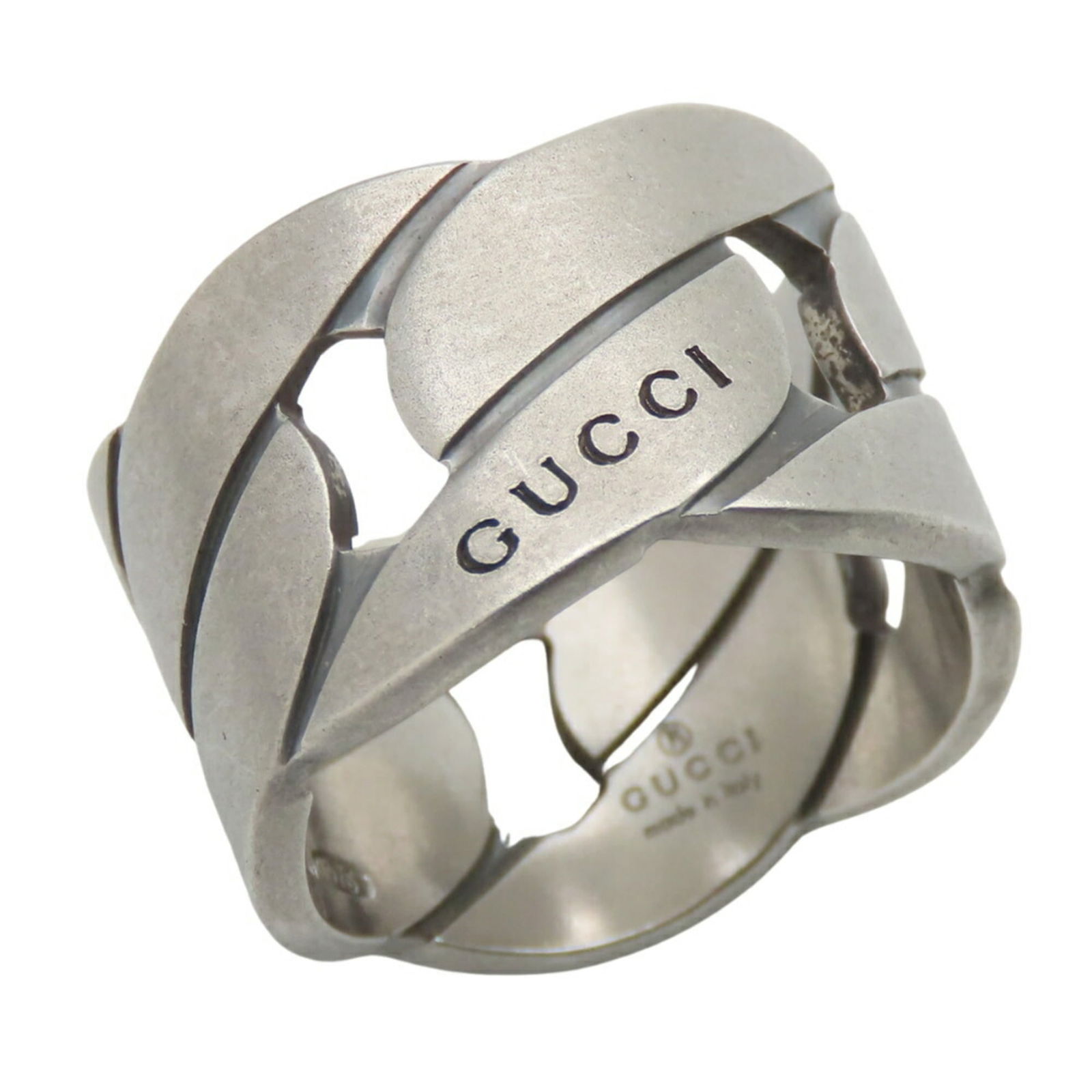 925 Gucci Band Ring Silver: 925 Gucci Band Ring Silver This listing features 925 Gucci Band Ring Silver. Item specifics are provided below. Item Specifics: Brand: Gucci Type: Band Ring Gender: Women Color: Silver Material: