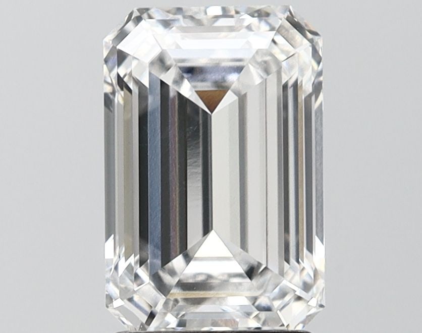 Loose Lab Diamond - IGI Emerald 2.5ct E VVS2: Loose Lab Diamond - IGI Emerald 2.5ct E VVS2 This listing features Loose Lab Diamond - IGI Emerald 2.5ct E VVS2. Item specifics are provided below. Item Specifics: Source: This Is A Real Diamond Grown