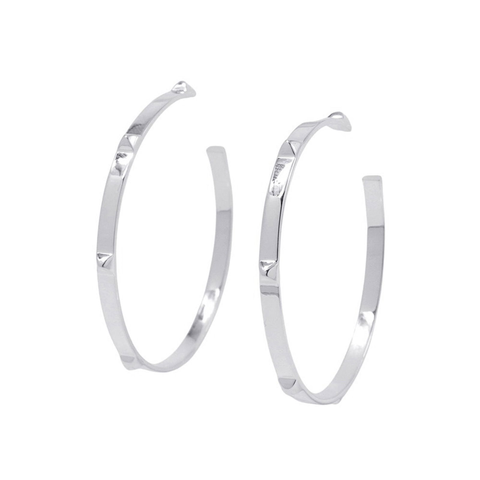 925 Hermes Hoop Earrings Silver: 925 Hermes Hoop Earrings Silver This listing features 925 Hermes Hoop Earrings Silver. Item specifics are provided below. Item Specifics: Brand: Hermes Type: Hoop Earrings Gender: Women Material: Silv