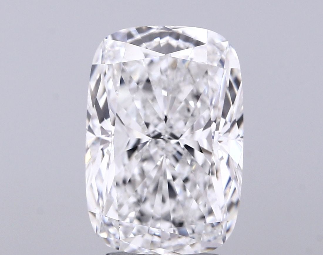 Loose Lab Diamond - IGI Cushion Modified 4.58ct E VS1: Loose Lab Diamond - IGI Cushion Modified 4.58ct E VS1 This listing features Loose Lab Diamond - IGI Cushion Modified 4.58ct E VS1. Item specifics are provided below. Item Specifics: Source: This Is