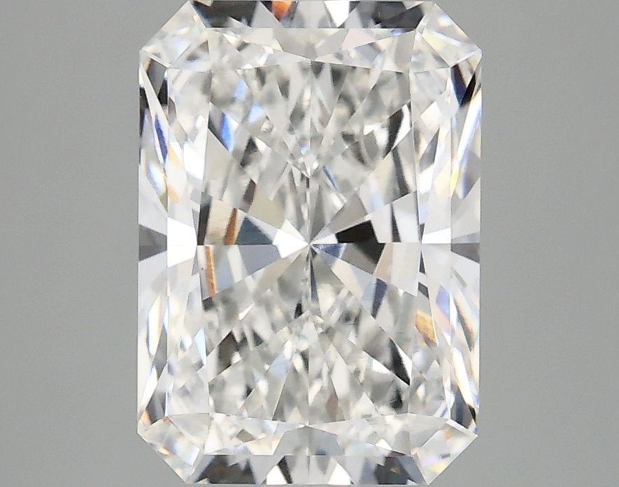Loose Lab Diamond - IGI Radiant 3.1ct E VVS2: Loose Lab Diamond - IGI Radiant 3.1ct E VVS2 This listing features Loose Lab Diamond - IGI Radiant 3.1ct E VVS2. Item specifics are provided below. Item Specifics: Source: This Is A Real Diamond Grown