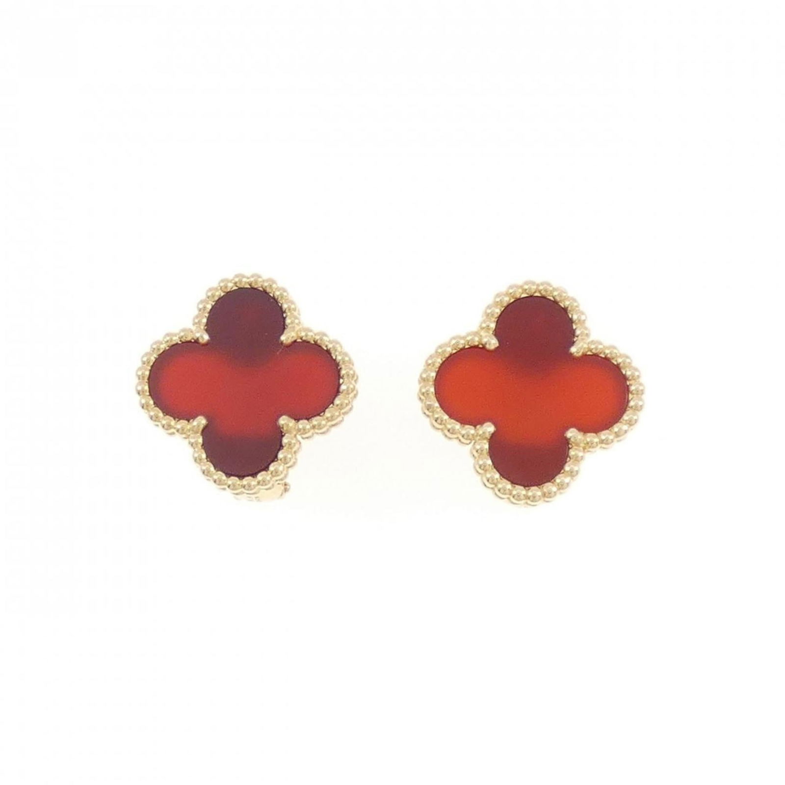 (18K) Van Cleef & Arpels Stud Earrings Yellow Gold: (18K) Van Cleef & Arpels Stud Earrings Yellow Gold This listing features (18K) Van Cleef & Arpels Stud Earrings Yellow Gold. Item specifics are provided below. Item Specifics: Brand: Van Cleef &
