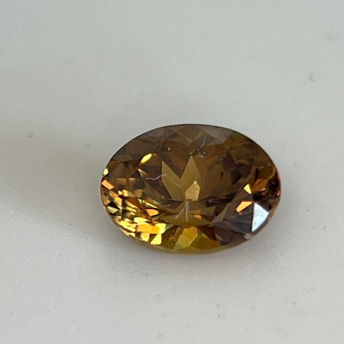 Loose Garnet Gemstone - Oval 1.16ct Green SI: Loose Garnet Gemstone - Oval 1.16ct Green SI This listing features Loose Garnet Gemstone - Oval 1.16ct Green SI. Item specifics are provided below. Item Specifics: Type: Garnet Carat: 1.16 Cut: Facete