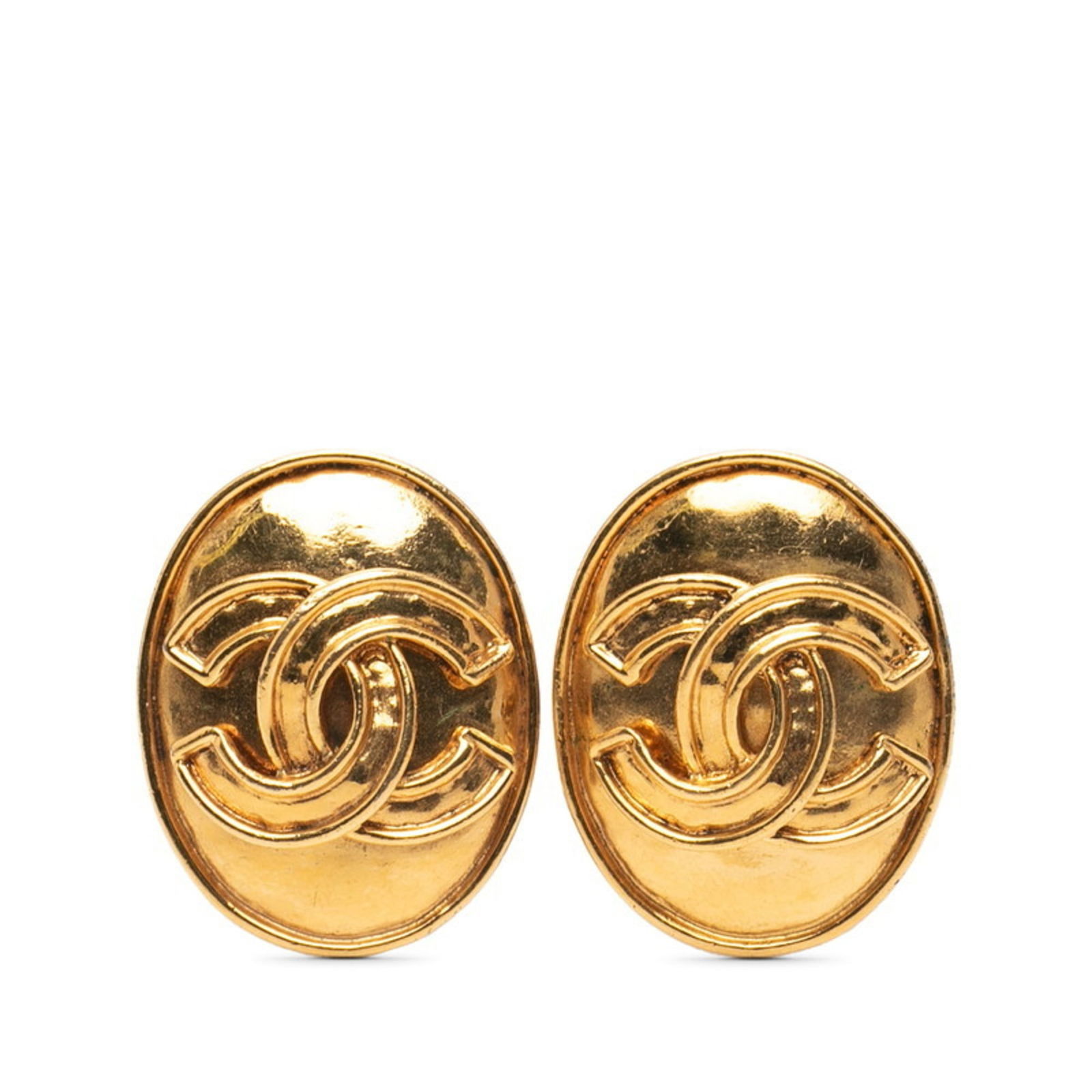 Earrings Chanel Clip: Earrings Chanel Clip This listing features Earrings Chanel Clip. Item specifics are provided below. Item Specifics: Brand: Chanel Type: Clip Earrings Gender: Women Color: Gold Season: Vintage Size (Hx