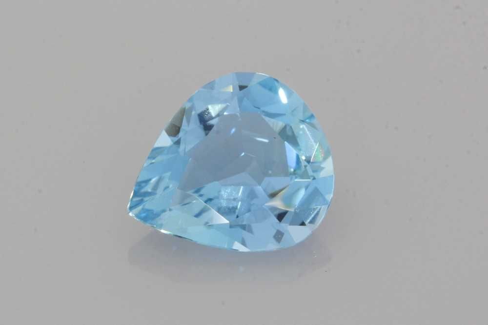 Loose Aquamarine Gemstone - Pear 1.73ct Blue EC: Loose Aquamarine Gemstone - Pear 1.73ct Blue EC This listing features Loose Aquamarine Gemstone - Pear 1.73ct Blue EC. Item specifics are provided below. Item Specifics: Type: Aquamarine Carat: 1.73 C