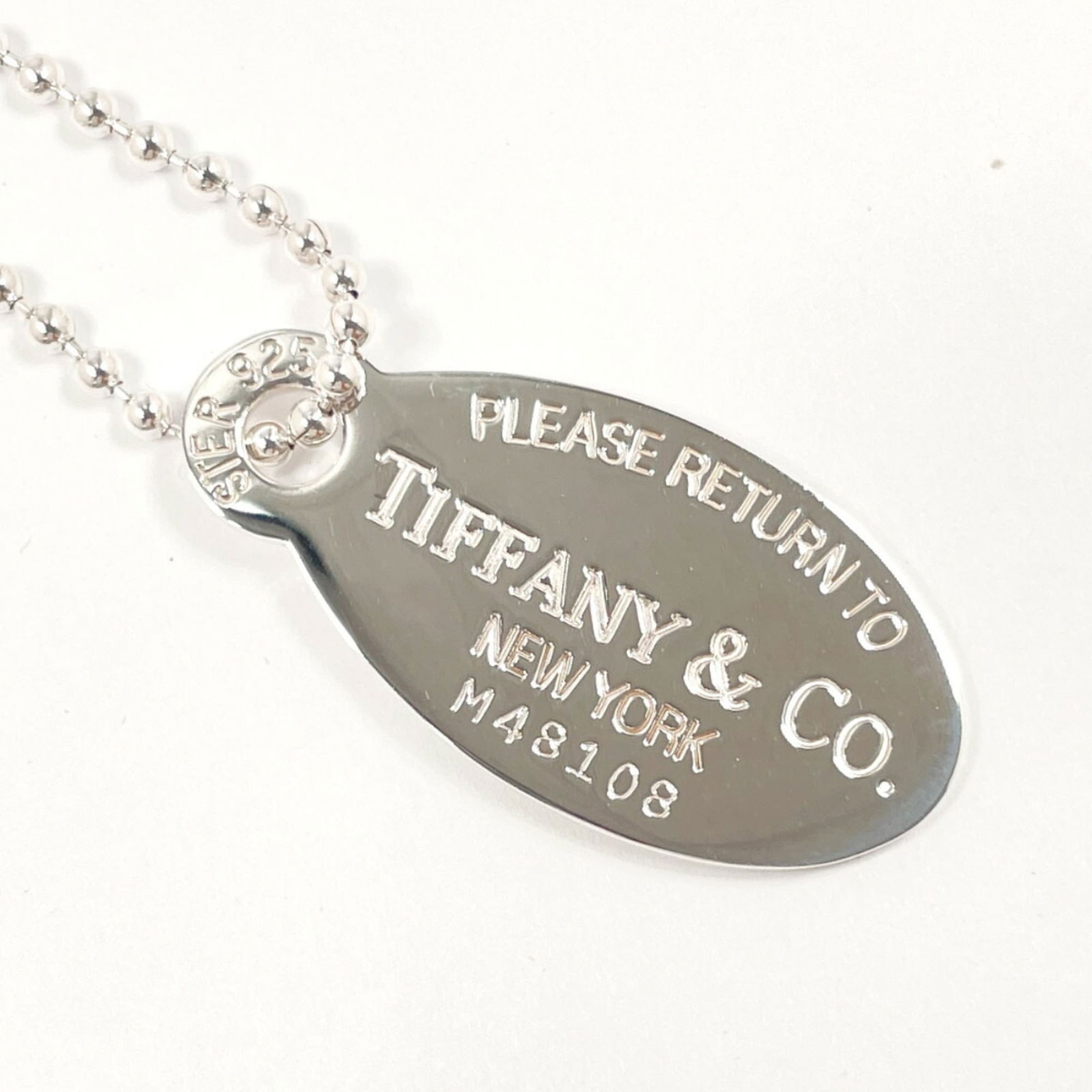Women TIFFANY & Co. Tiffany Return to Oval Tag Necklace in 925 Sterling Silver for (1 of 6)