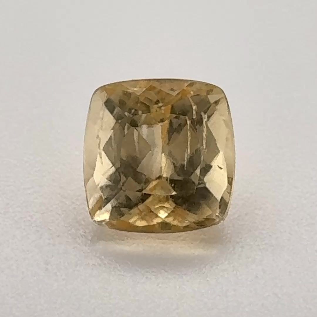 Loose Topaz Gemstone - Cushion 1.41ct Yellow SI: Loose Topaz Gemstone - Cushion 1.41ct Yellow SI This listing features Loose Topaz Gemstone - Cushion 1.41ct Yellow SI. Item specifics are provided below. Item Specifics: Type: Topaz Carat: 1.41 Cut: F