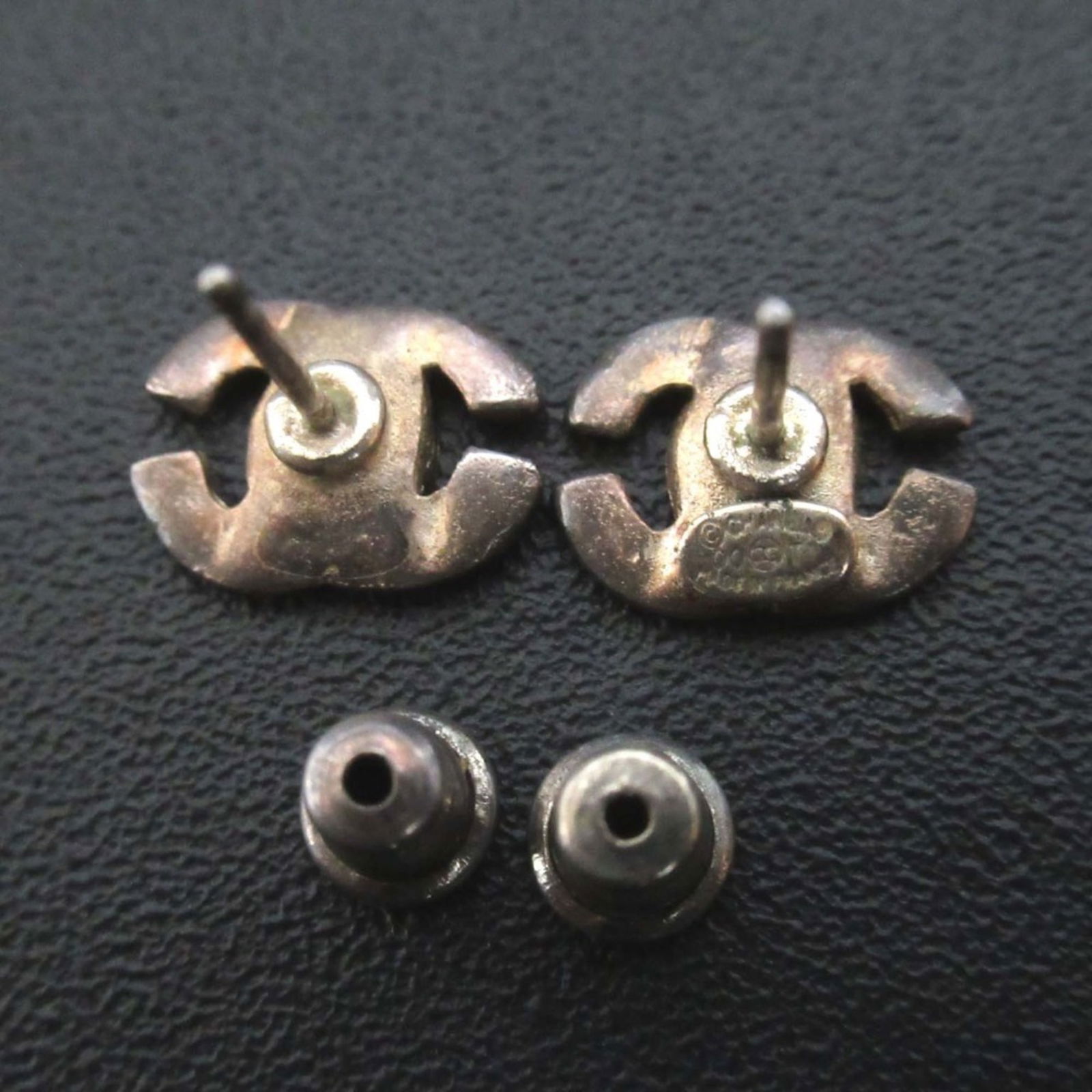 Earrings Chanel Stud - 2