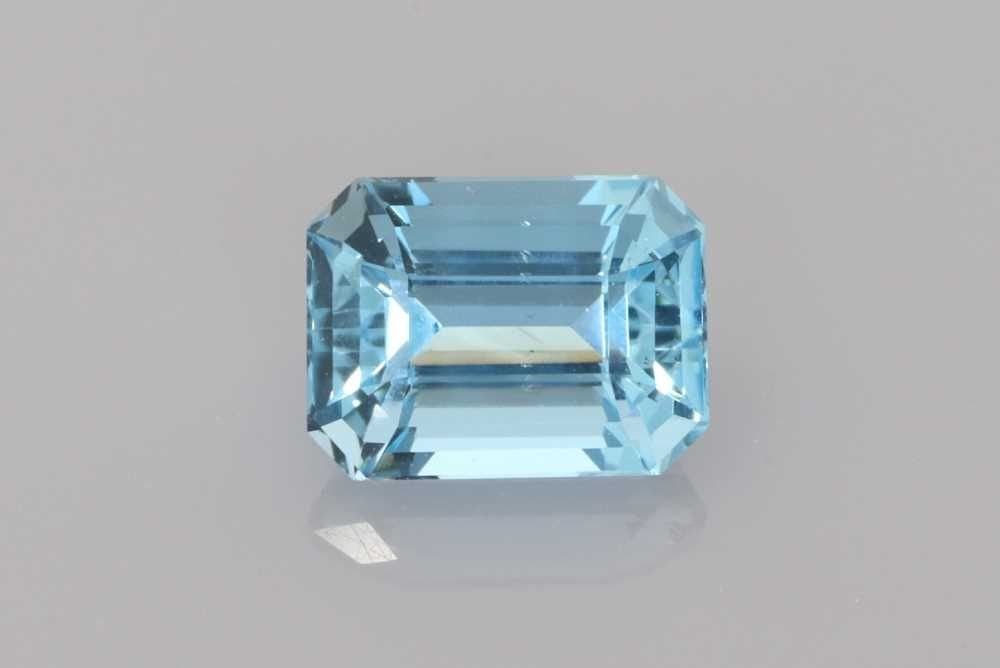 Loose Aquamarine Gemstone - Emerald 1.65ct Blue EC (1 of 1)