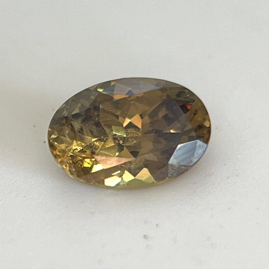 Loose Garnet Gemstone - Oval 1.54ct Green SI: Loose Garnet Gemstone - Oval 1.54ct Green SI This listing features Loose Garnet Gemstone - Oval 1.54ct Green SI. Item specifics are provided below. Item Specifics: Type: Garnet Carat: 1.54 Cut: