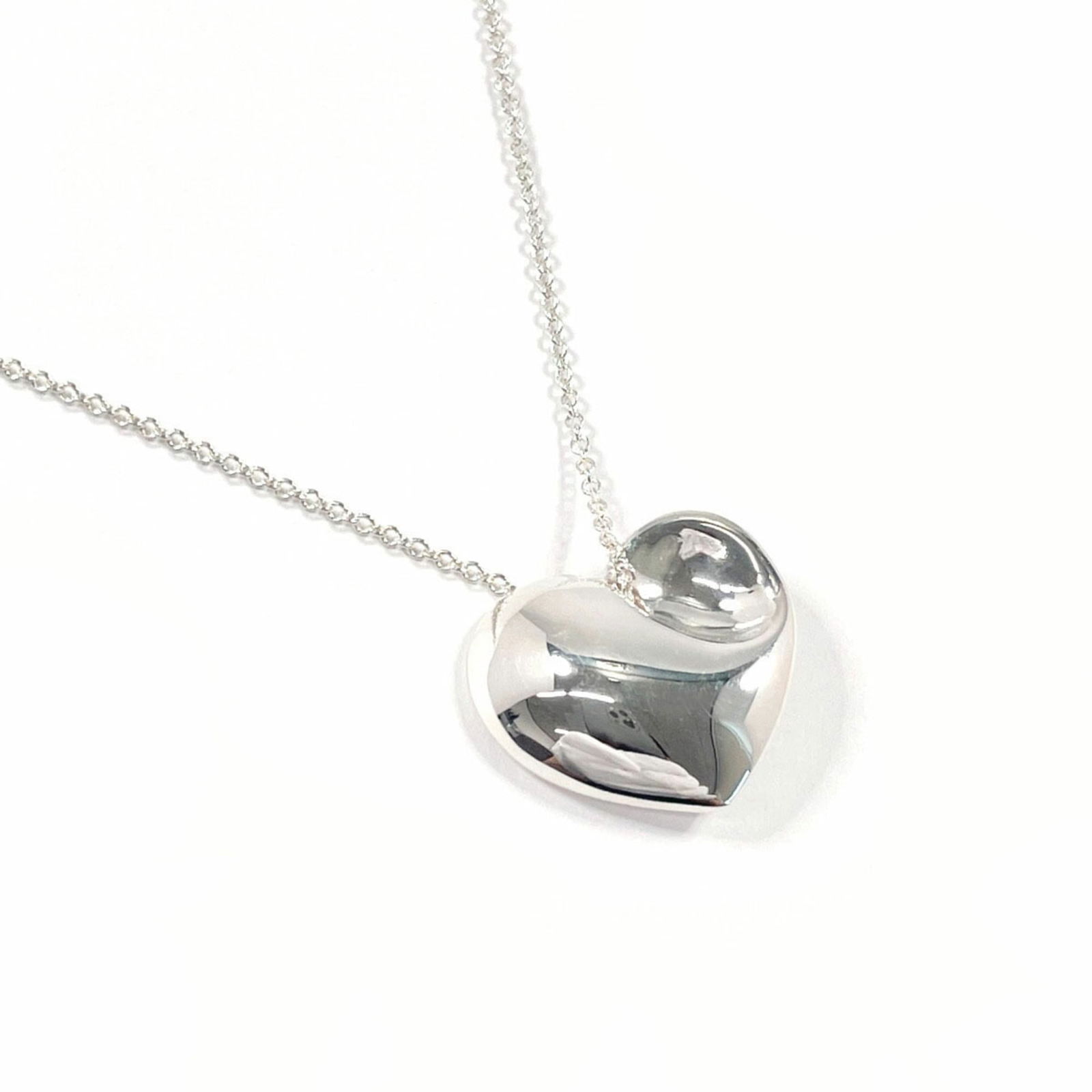 Women's - TIFFANY & Co. Tiffany Folded Heart Necklace - 925 Sterling Silver: Women's - TIFFANY & Co. Tiffany Folded Heart Necklace - 925 Sterling Silver This listing features Women's - TIFFANY & Co. Tiffany Folded Heart Necklace - 925 Sterling Silver. Item specifics are provid