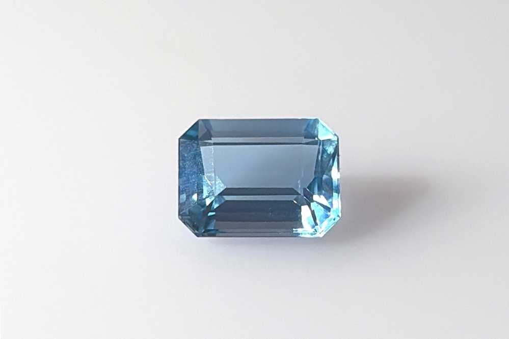 Loose Aquamarine Gemstone - Emerald 2.25ct Blue EC: Loose Aquamarine Gemstone - Emerald 2.25ct Blue EC This listing features Loose Aquamarine Gemstone - Emerald 2.25ct Blue EC. Item specifics are provided below. Item Specifics: Type: Aquamarine