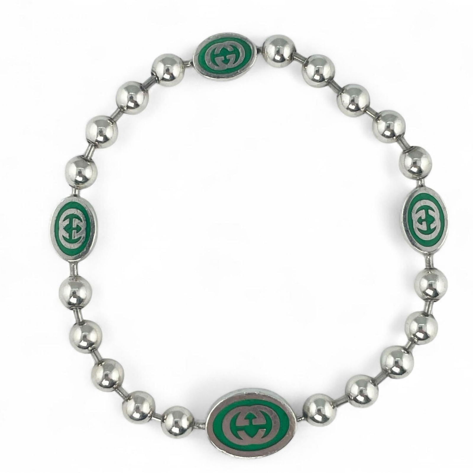 Bracelet Gucci Charm: Bracelet Gucci Charm This listing features Bracelet Gucci Charm. Item specifics are provided below. Item Specifics: Brand: Gucci Type: Charm Bracelet Gender: Women Metal: Silver Metal Purity: Silver92