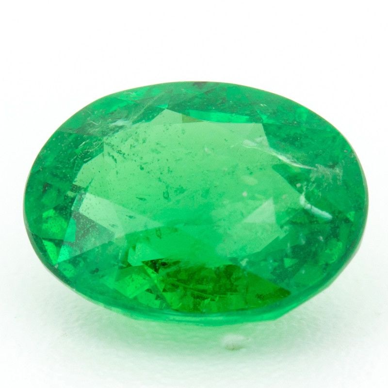 Loose Garnet Gemstone - Oval 2.35ct Green SI: Loose Garnet Gemstone - Oval 2.35ct Green SI This listing features Loose Garnet Gemstone - Oval 2.35ct Green SI. Item specifics are provided below. Item Specifics: Type: Garnet Carat: 2.35 Cut: Facete