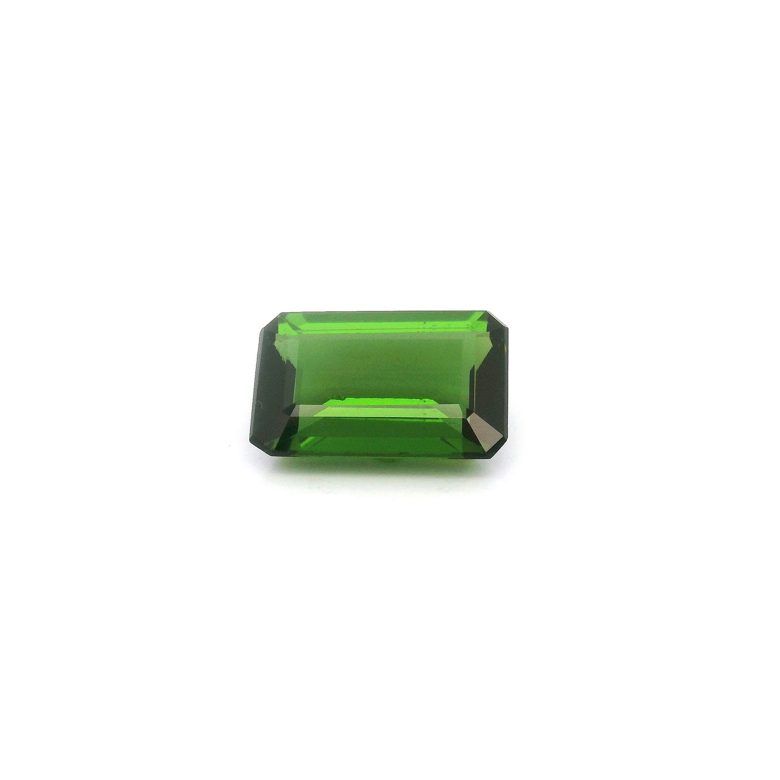 Loose Tourmaline Gemstone - GSI Octagonal 2.95ct Green EC: Loose Tourmaline Gemstone - GSI Octagonal 2.95ct Green EC This listing features Loose Tourmaline Gemstone - GSI Octagonal 2.95ct Green EC. Item specifics are provided below. Item Specifics: Type: Tour