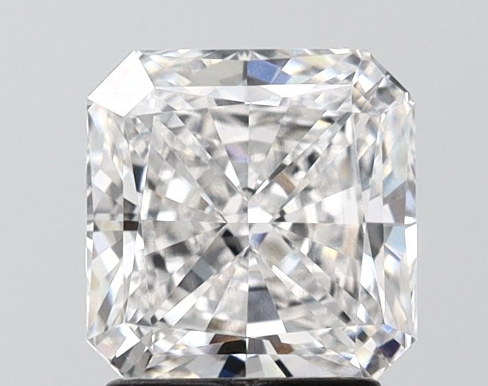 Loose Lab Diamond - IGI Square Radiant 2.0ct E VVS1: Loose Lab Diamond - IGI Square Radiant 2.0ct E VVS1 This listing features Loose Lab Diamond - IGI Square Radiant 2.0ct E VVS1. Item specifics are provided below. Item Specifics: Source: This Is A