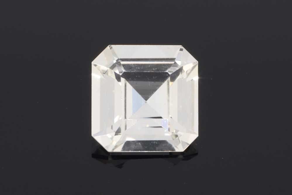 Loose Sapphire Gemstone - Asscher 1.09ct White EC: Loose Sapphire Gemstone - Asscher 1.09ct White EC This listing features Loose Sapphire Gemstone - Asscher 1.09ct White EC. Item specifics are provided below. Item Specifics: Type: Sapphire Carat: