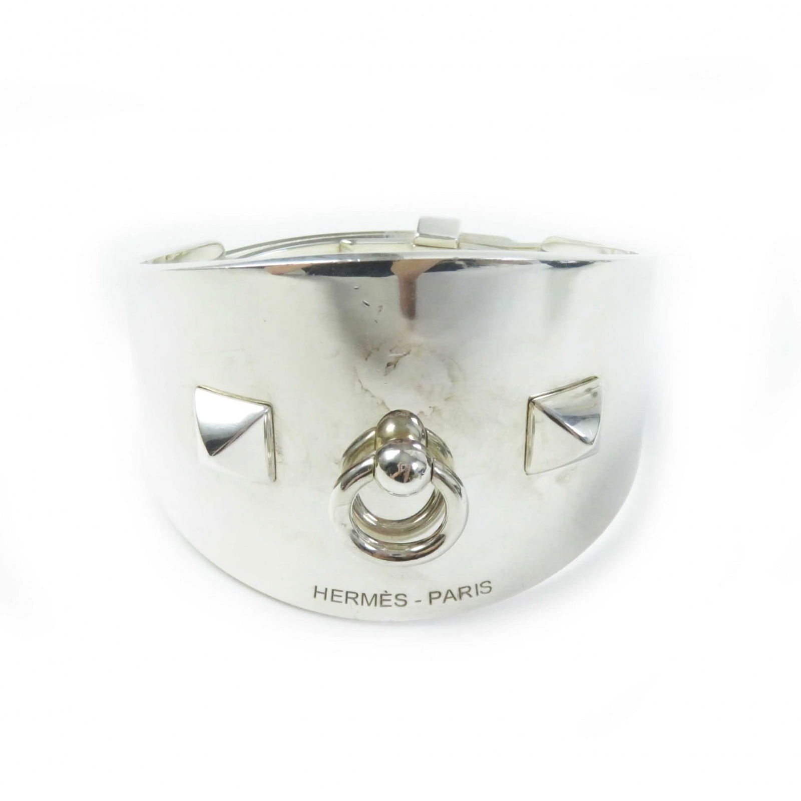 Bracelet Hermes Charm: Bracelet Hermes Charm This listing features Bracelet Hermes Charm. Item specifics are provided below. Item Specifics: Brand: Hermes Type: Charm Bracelet Gender: Women Metal: Silver Metal Purity: