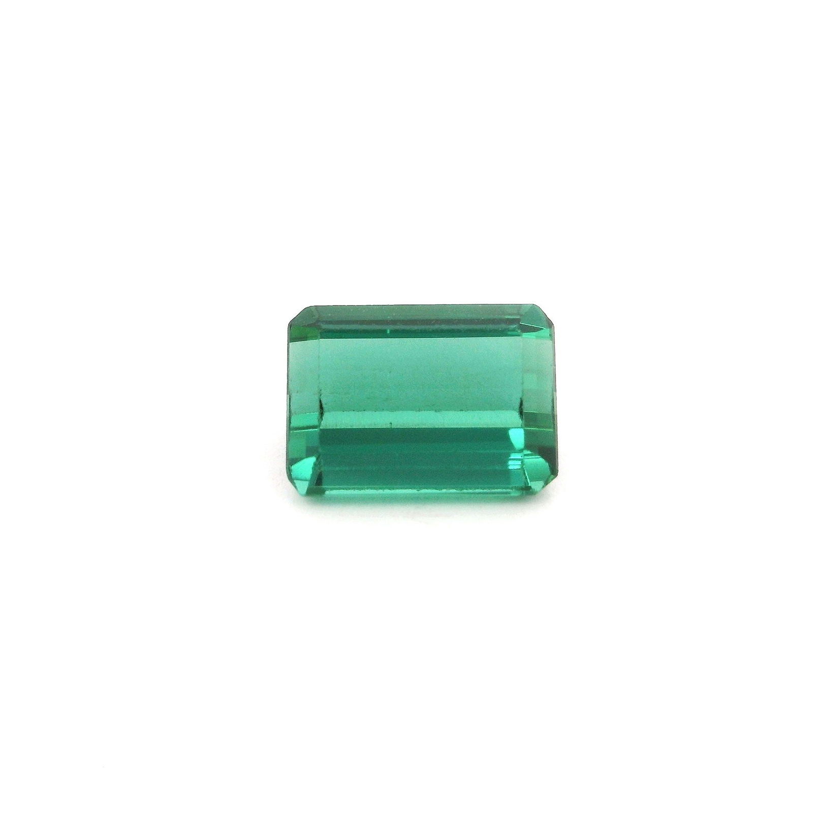 Loose Tourmaline Gemstone - GSI Octagonal 2.35ct Green SI: Loose Tourmaline Gemstone - GSI Octagonal 2.35ct Green SI This listing features Loose Tourmaline Gemstone - GSI Octagonal 2.35ct Green SI. Item specifics are provided below. Item Specifics: Type: