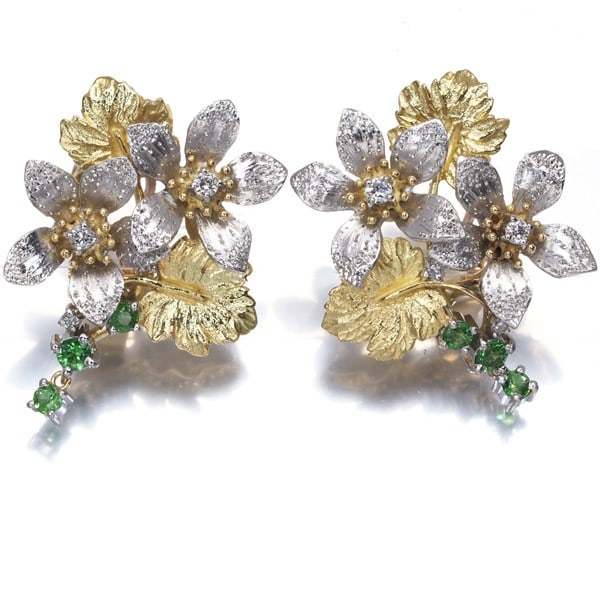 900 Ishikawa Nobuko Earrings Diamond 0.18Ct Garnet 0.54Ct Flower 18K Yg/ Pt: 900 Ishikawa Nobuko Earrings Diamond 0.18Ct Garnet 0.54Ct Flower 18K Yg/ Pt This listing features 900 Ishikawa Nobuko Earrings Diamond 0.18Ct Garnet 0.54Ct Flower 18K Yg/ Pt. Item specifics are provid