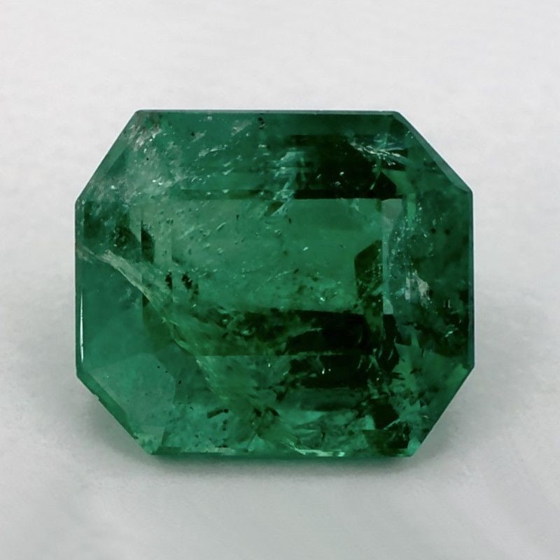 Loose Emerald Gemstone - Octagonal 3.01ct Green SI: Loose Emerald Gemstone - Octagonal 3.01ct Green SI This listing features Loose Emerald Gemstone - Octagonal 3.01ct Green SI. Item specifics are provided below. Item Specifics: Type: Emerald Carat: 3.0