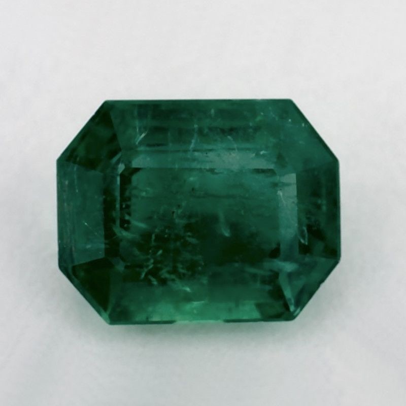 Loose Emerald Gemstone - Octagonal 3.86ct Green SI: Loose Emerald Gemstone - Octagonal 3.86ct Green SI This listing features Loose Emerald Gemstone - Octagonal 3.86ct Green SI. Item specifics are provided below. Item Specifics: Type: Emerald Carat: 3.8