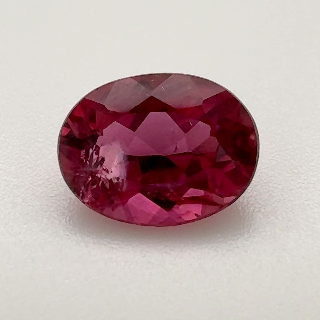 Loose Tourmaline Gemstone - Oval 1.475ct Red MI (1 of 1)