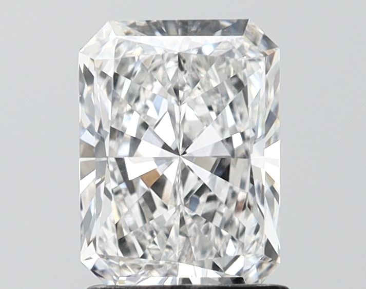 Loose Lab Diamond - IGI Radiant 1.47ct D VS1: Loose Lab Diamond - IGI Radiant 1.47ct D VS1 This listing features Loose Lab Diamond - IGI Radiant 1.47ct D VS1. Item specifics are provided below. Item Specifics: Source: This Is A Real Diamond