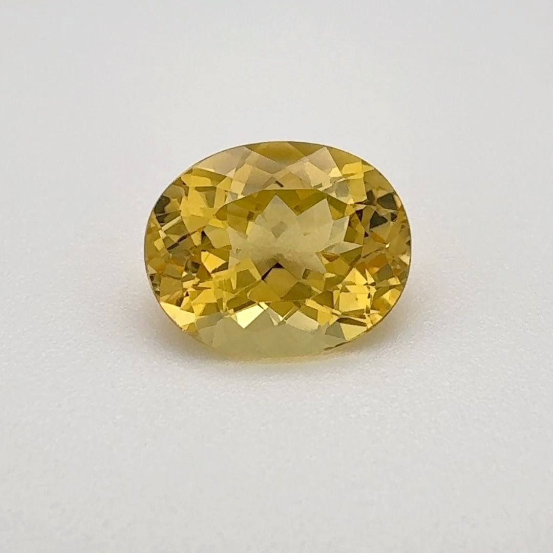 Loose Beryl Gemstone - Oval 2.83ct Yellow EC (1 of 1)